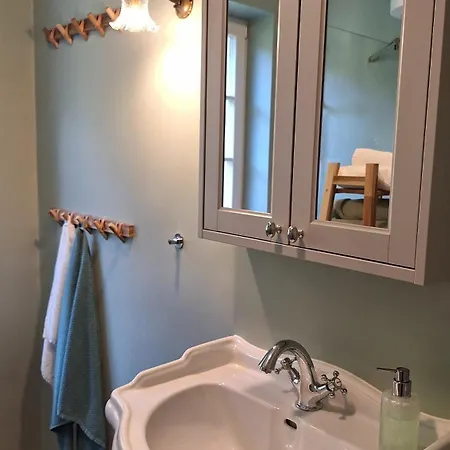 Forest House Henriette Ig